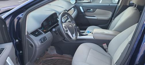 2011 Ford Edge SE