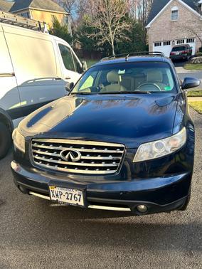 2008 INFINITI FX35 Base