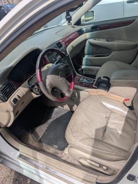 White 2003 Lexus ES 300 Base