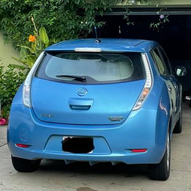 2013 Nissan Leaf SV