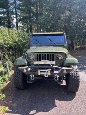 Green 1995 Jeep Wrangler Sahara