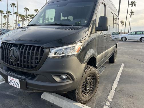 2019 Mercedes-Benz Sprinter 2500 High Roof