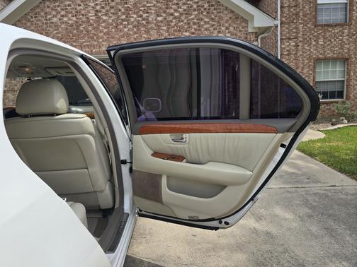 2001 Lexus LS 430 Base