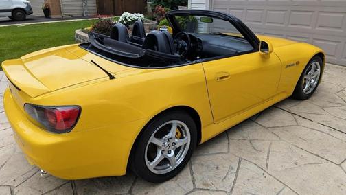 Yellow 2001 Honda S2000 Base