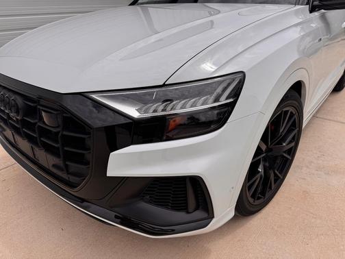 White 2023 Audi Q8 55 Prestige