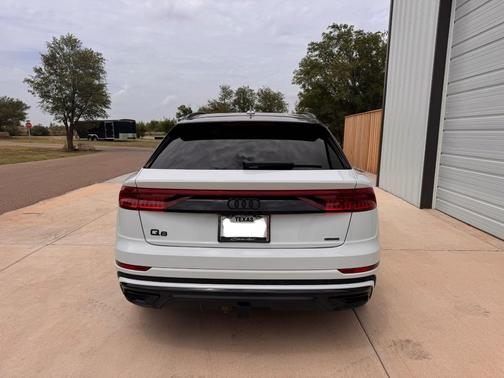White 2023 Audi Q8 55 Prestige
