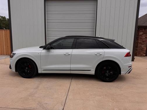 White 2023 Audi Q8 55 Prestige