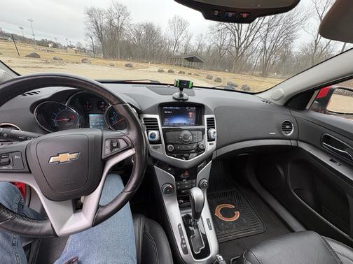 Red 2015 Chevrolet Cruze LTZ