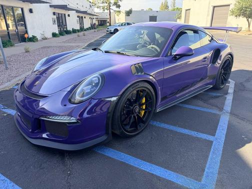 Purple 2016 Porsche 911 911 GT3 RS