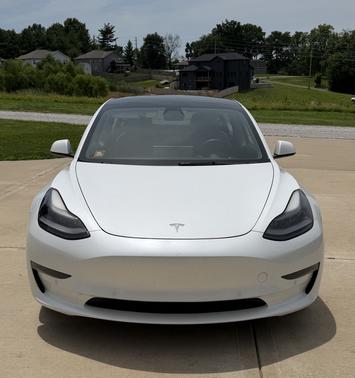 White 2021 Tesla Model 3 Standard Range Plus
