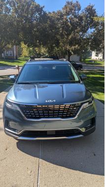 2022 Kia Carnival SX