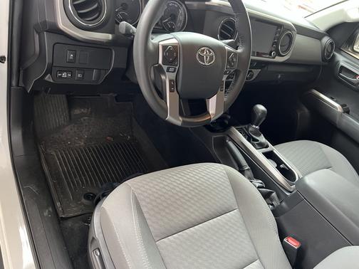 2023 Toyota Tacoma SR5