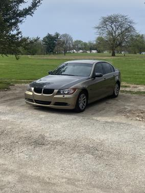 Gold 2007 BMW 328 xi