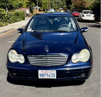 2004 Mercedes-Benz C-Class C240