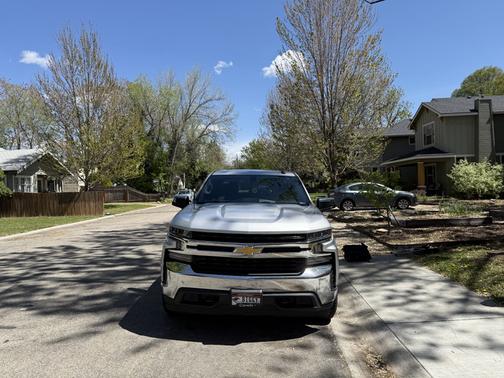 Silver 2019 Chevrolet Silverado 1500 LT