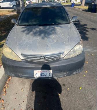 Beige 2005 Toyota Camry LE