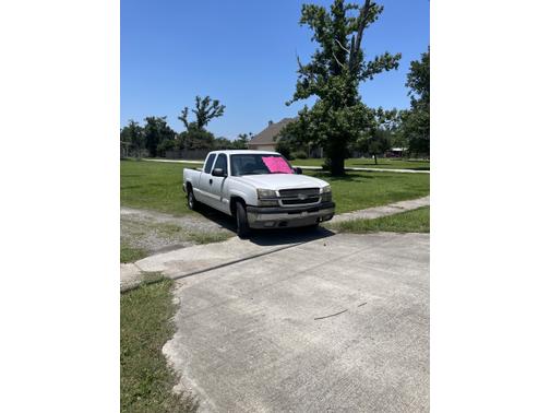 2004 Chevrolet Silverado 1500 LS Extended Cab