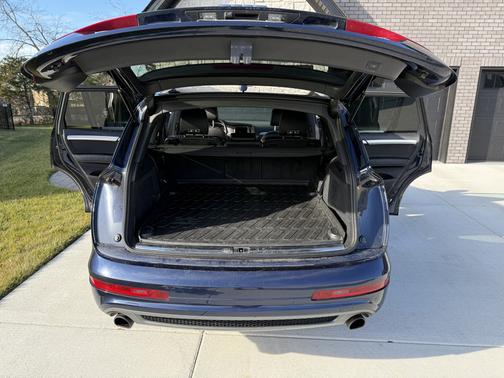 2014 Audi Q7 3.0T S line Prestige