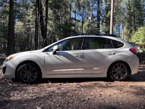 Beige 2014 Subaru Impreza 2.0i Sport Premium