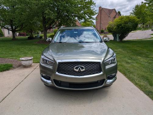 2017 INFINITI QX60 Base