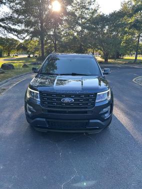 Blue 2017 Ford Explorer Sport