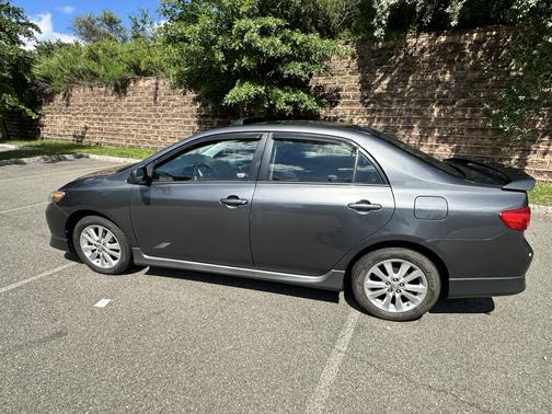 Gray 2010 Toyota Corolla S