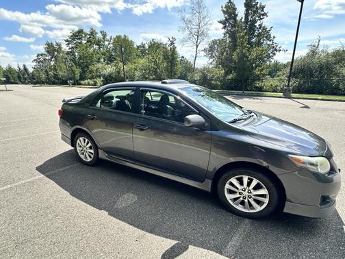Gray 2010 Toyota Corolla S
