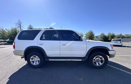 2000 Toyota 4Runner SR5 4WD