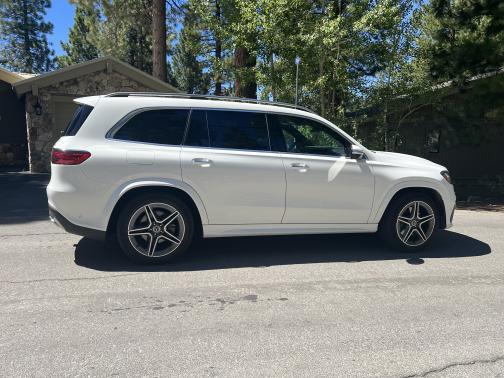 2024 Mercedes-Benz GLS 450 4MATIC
