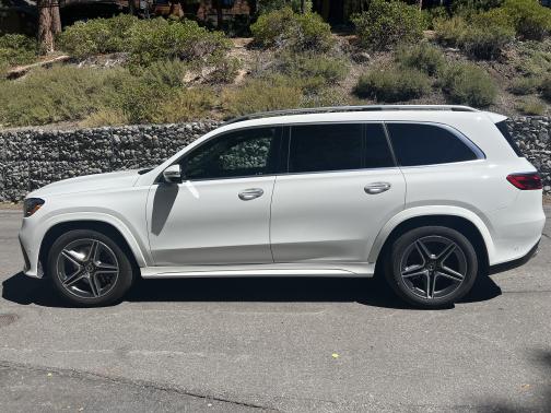 2024 Mercedes-Benz GLS 450 4MATIC