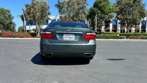 Green 2007 Lexus LS 460 Base