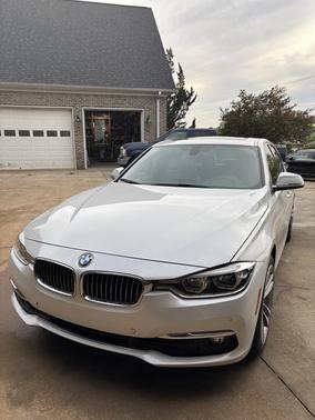 White 2017 BMW 330 i