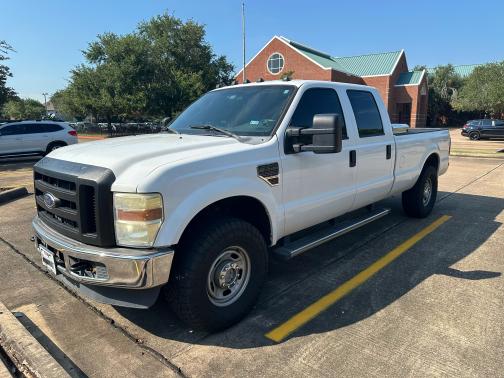 2010 Ford F-250 XL Super Duty Crew Cab