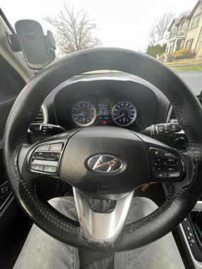 2020 Hyundai VENUE SEL