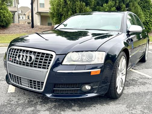 2007 Audi S8 5.2