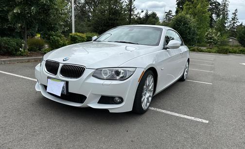 White 2012 BMW 328 i