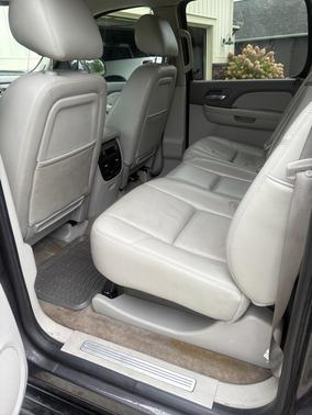 Gray 2010 Chevrolet Avalanche 1500 LTZ