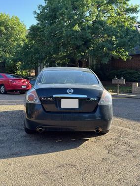 Blue 2009 Nissan Altima 2.5 S