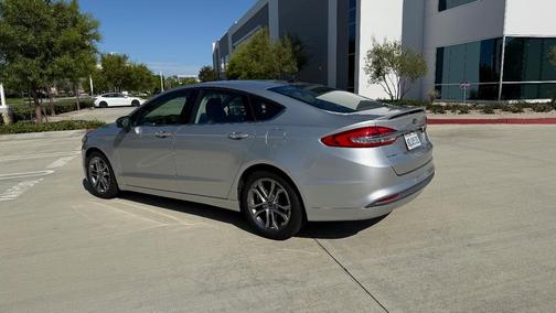 Silver 2017 Ford Fusion SE