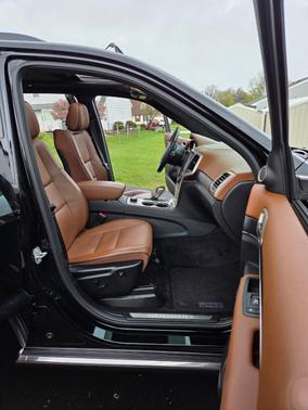 Black 2017 Jeep Grand Cherokee Summit