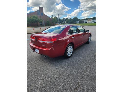 2010 Lincoln MKZ Base
