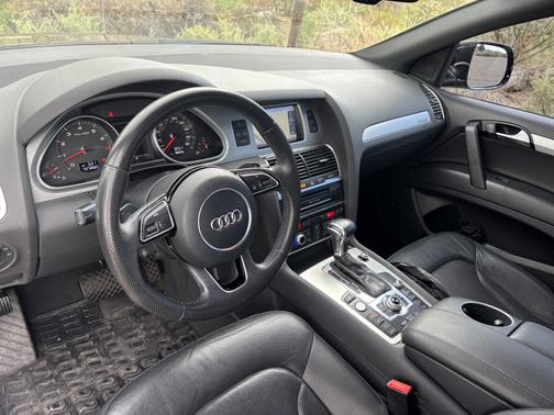 2013 Audi Q7 3.0T S line Prestige