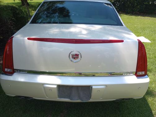 2010 Cadillac DTS Premium Collection