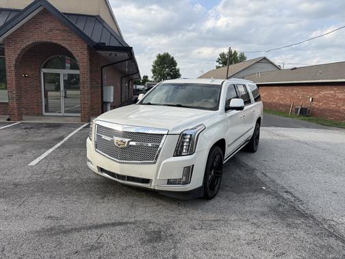White 2015 Cadillac Escalade ESV Platinum