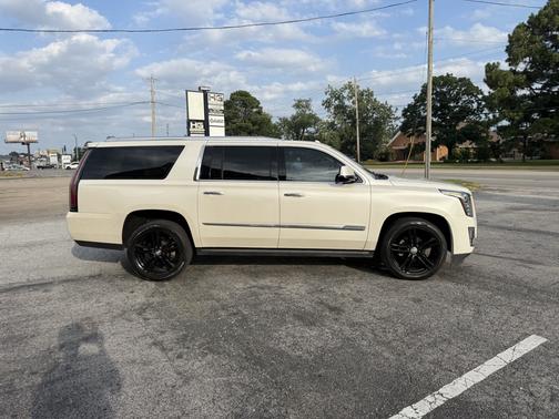 White 2015 Cadillac Escalade ESV Platinum
