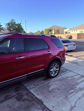 Red 2012 Ford Explorer XLT