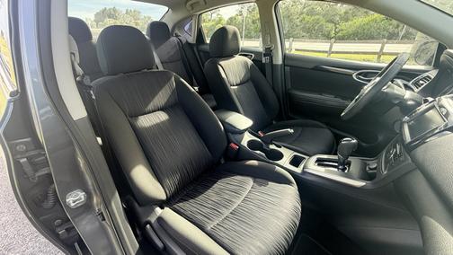 Gray 2019 Nissan Sentra SV