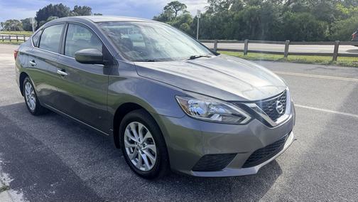 Gray 2019 Nissan Sentra SV