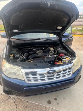 Blue 2012 Subaru Forester 2.5X Premium
