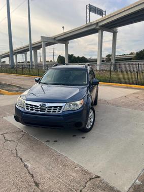 Blue 2012 Subaru Forester 2.5X Premium
